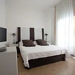 Mediterraneo Suite&residence 4*