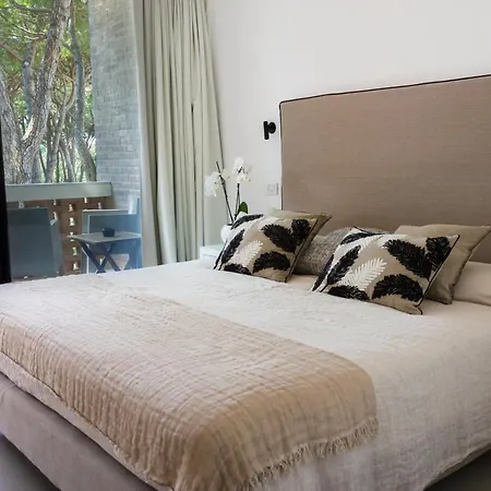 Mediterraneo Suite&residence Hotel 4*