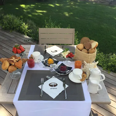 Mediterraneo Suite&residence Hotel 4*